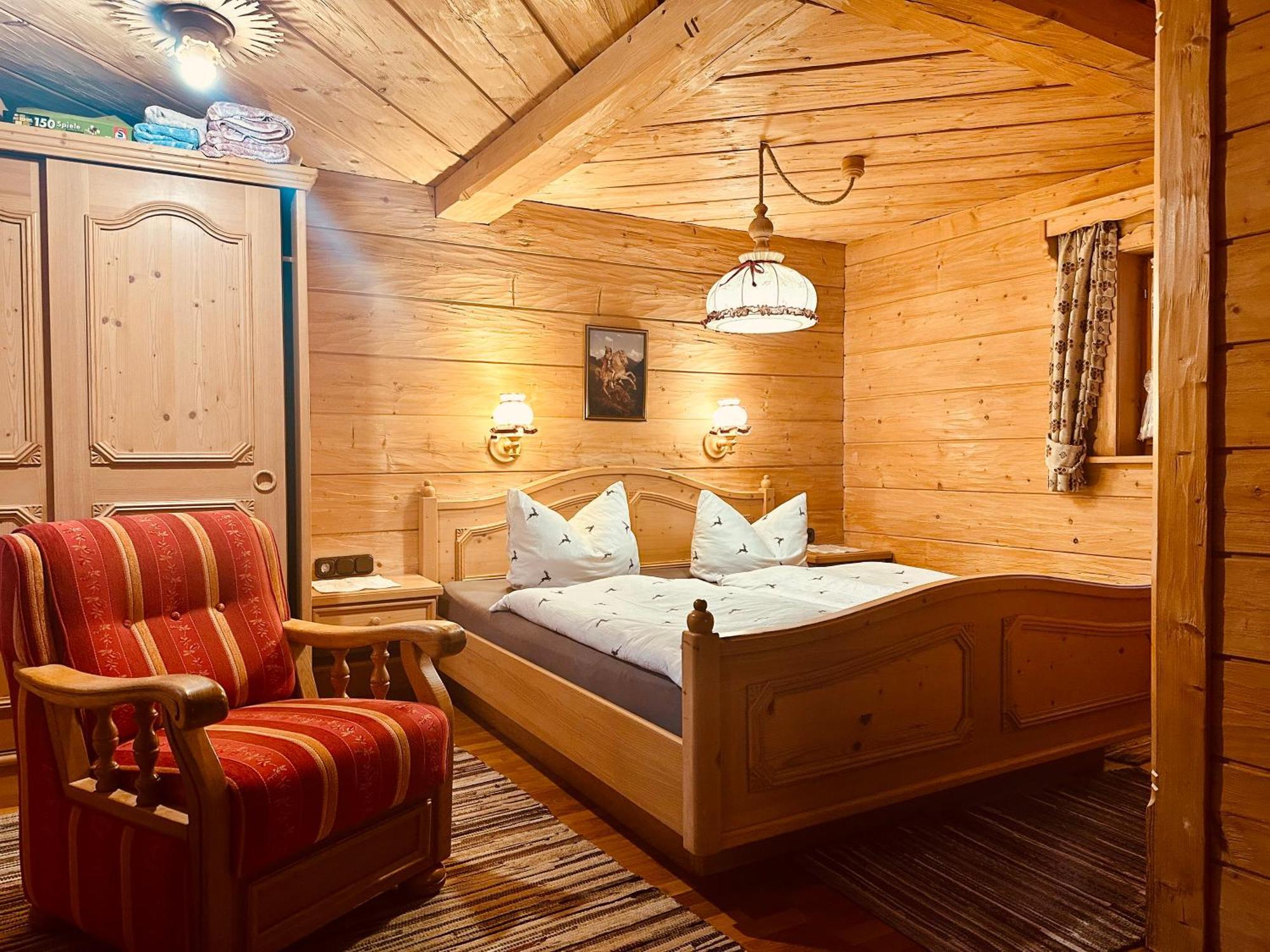 Almbruennerl Die Almhuette Auf Der Raffner Alm Ruhpolding Exteriör bild