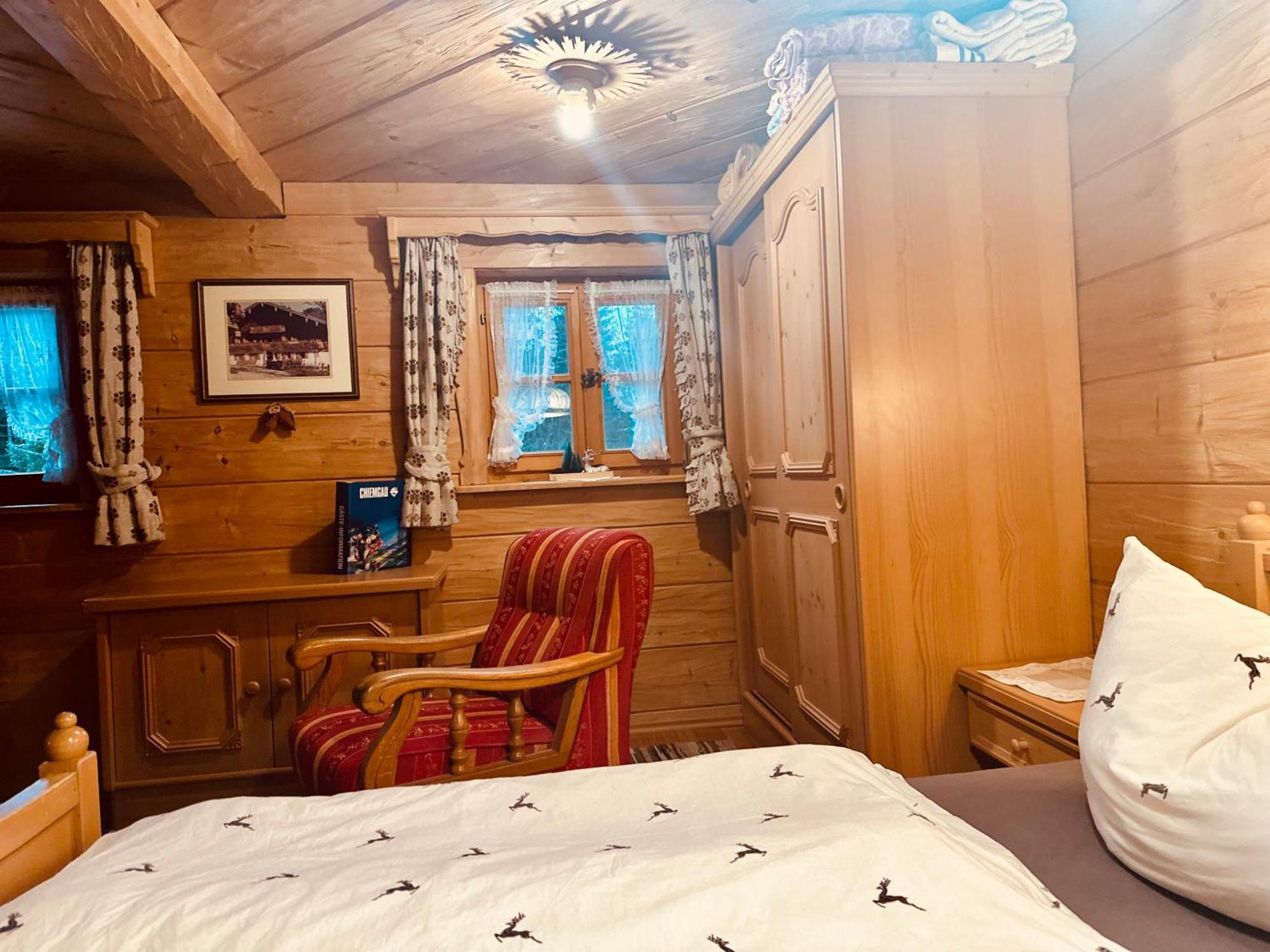 Almbruennerl Die Almhuette Auf Der Raffner Alm Ruhpolding Exteriör bild
